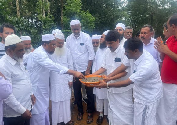 ویاناڈ سیلاب متاثرین کیلئے مکانات اور مسجد کا سنگ بنیاد